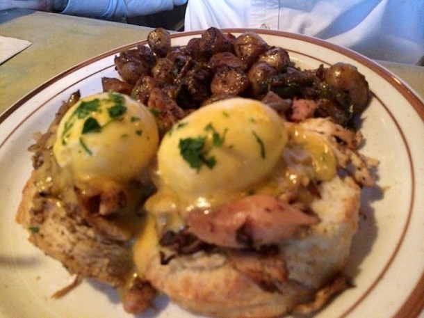 Eggs Benny