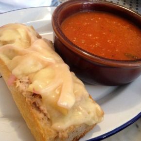 Williamsburg: Sips &&nbsp;Bites